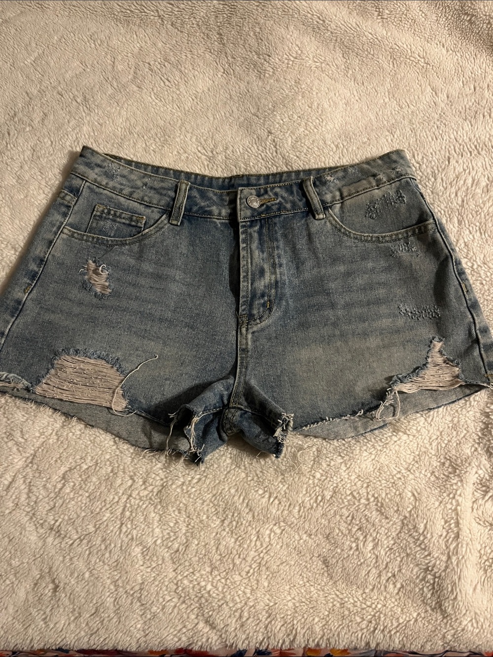 SHEIN Light Blue Distressed Denim Shorts